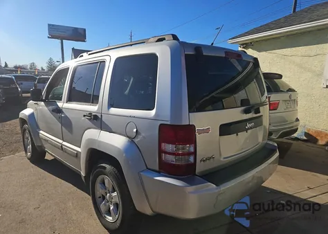 2010 Jeep Liberty Sport from USA, damaged, VIN 1J4PN2GK6AW168527